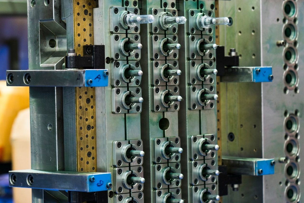 iniezione-materie-plastiche